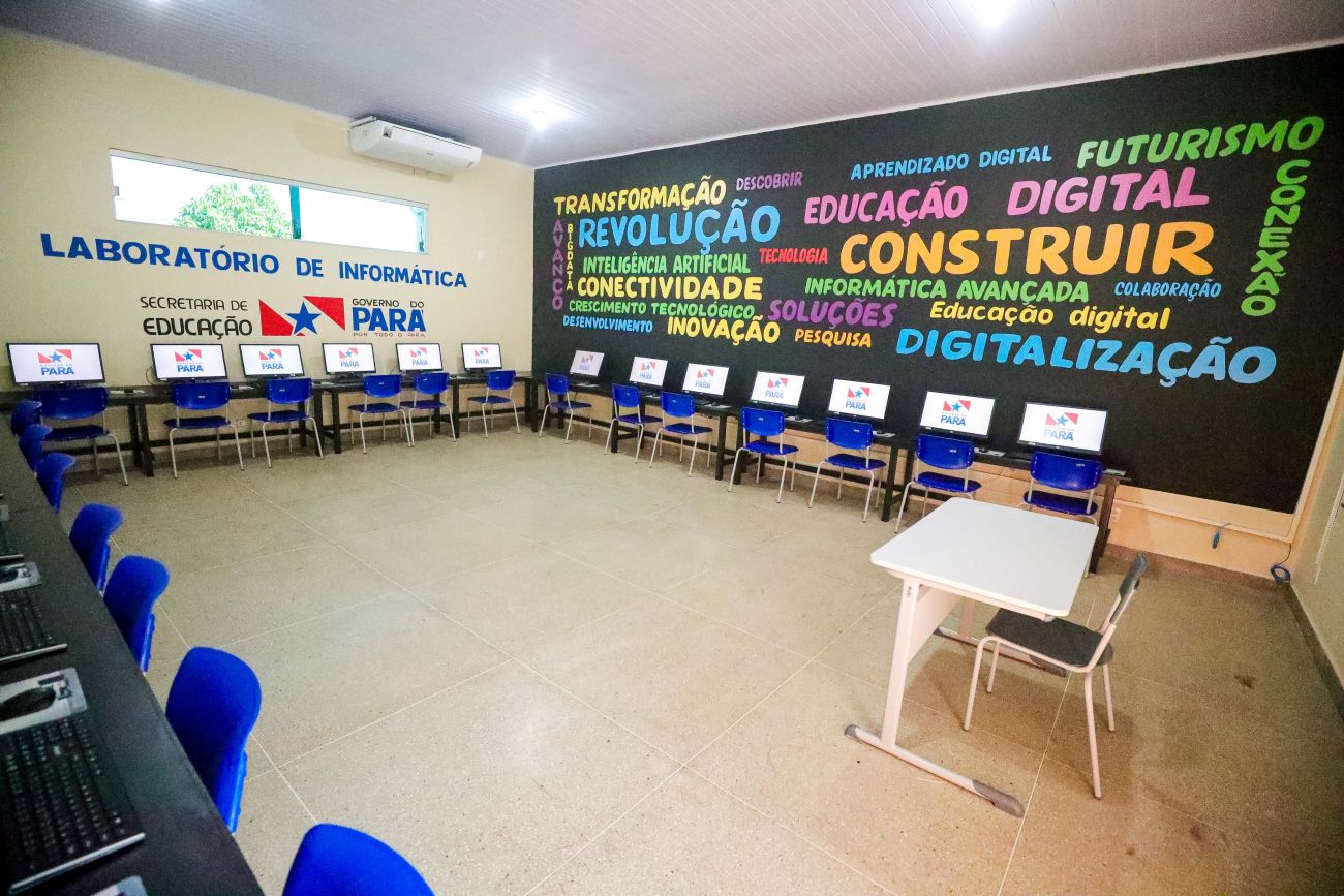 Recursos digitais aperfeiçoam a qualidade do ensino - Foto: Marcelo Lelis / Ag. Pará