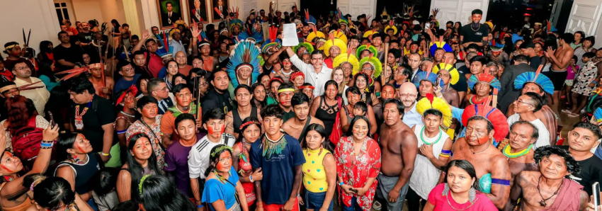 Foto: Governo do Pará recebe indígenas e entrega texto base para a nova Política Estadual de Educação Escolar Indígena