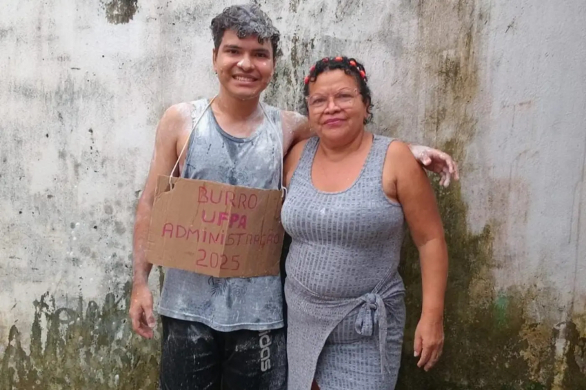 Foto: Estudantes da rede pública estadual comemoram aprovação na Universidade Federal do Pará