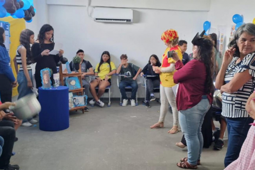 Foto: Projetos educacionais incentivam a leitura nas escolas da rede estadual de ensino