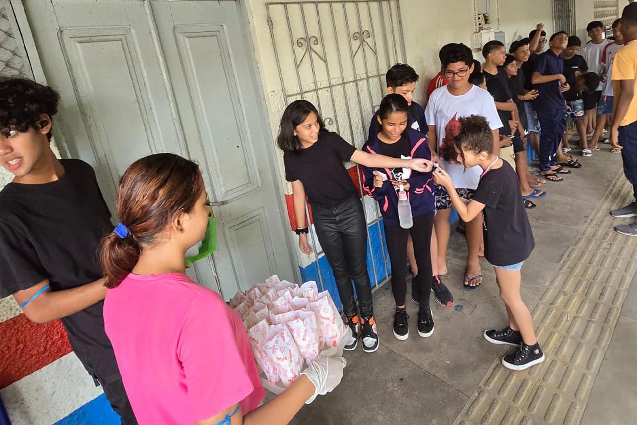 A pipoca é garantida no projeto educativo realizado na Escola Helena Guilhon - Foto: Divulgação A pipoca é garantida no projeto educativo realizado na Escola Helena Guilhon - Foto: Divulgação