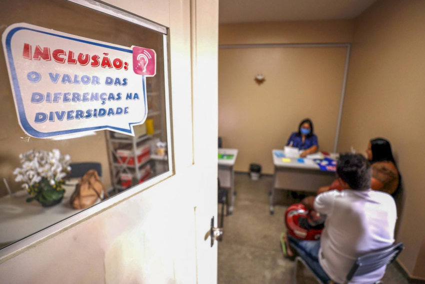 Foto: Núcleo especializado da Seduc acolhe famílias de estudantes da educação especial