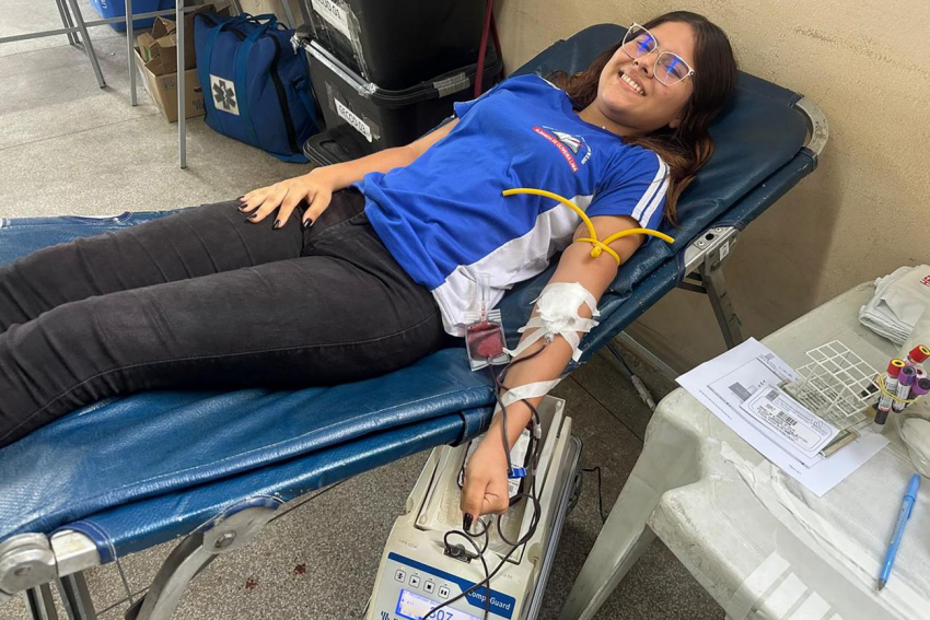 Foto: Hemopa mobiliza jovens de Escola Estadual em campanha de doação de sangue em parceria com a Seduc