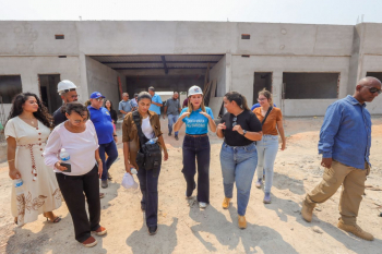 Notícia: Governadora em exercício Hana Ghassan acompanha obras do programa 'Creches por Todo o Pará'